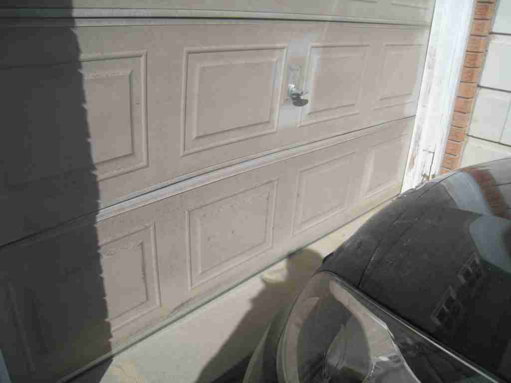 Local Innisfil Garage Door Installation